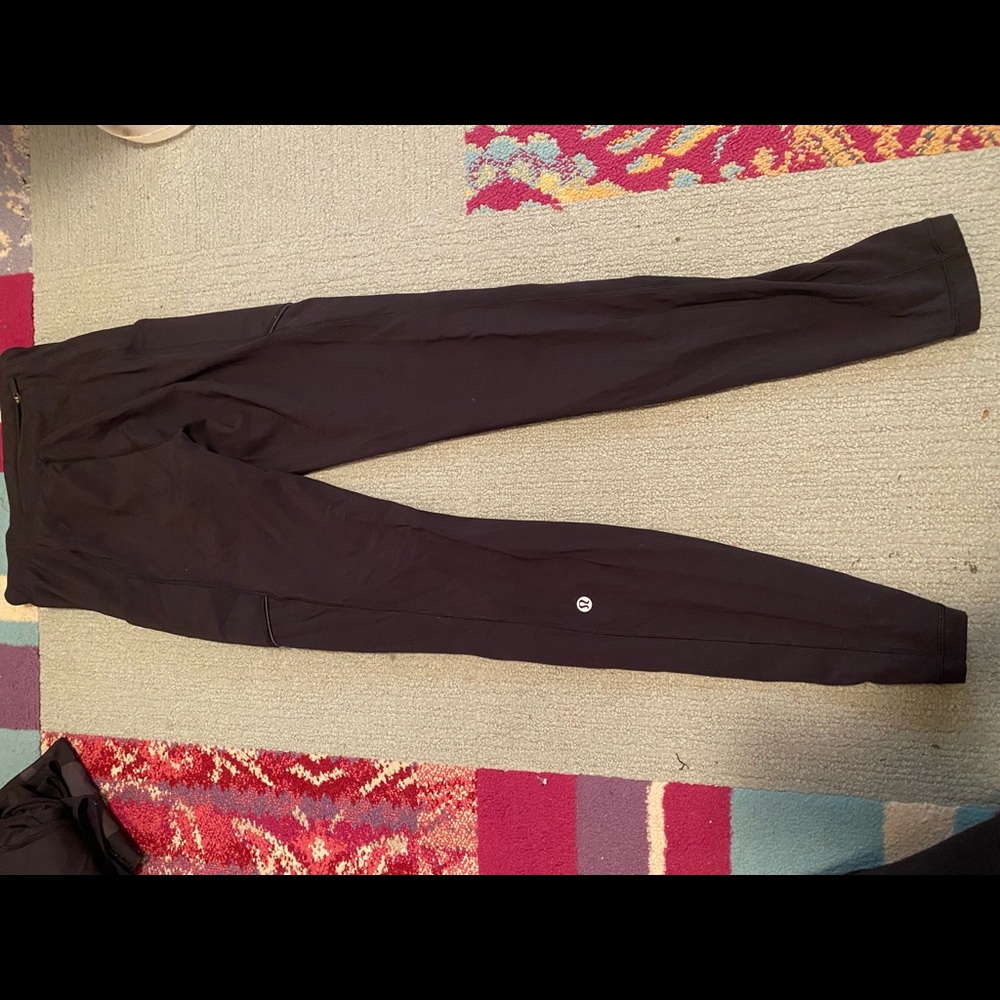 Lululemon leggings black size 4